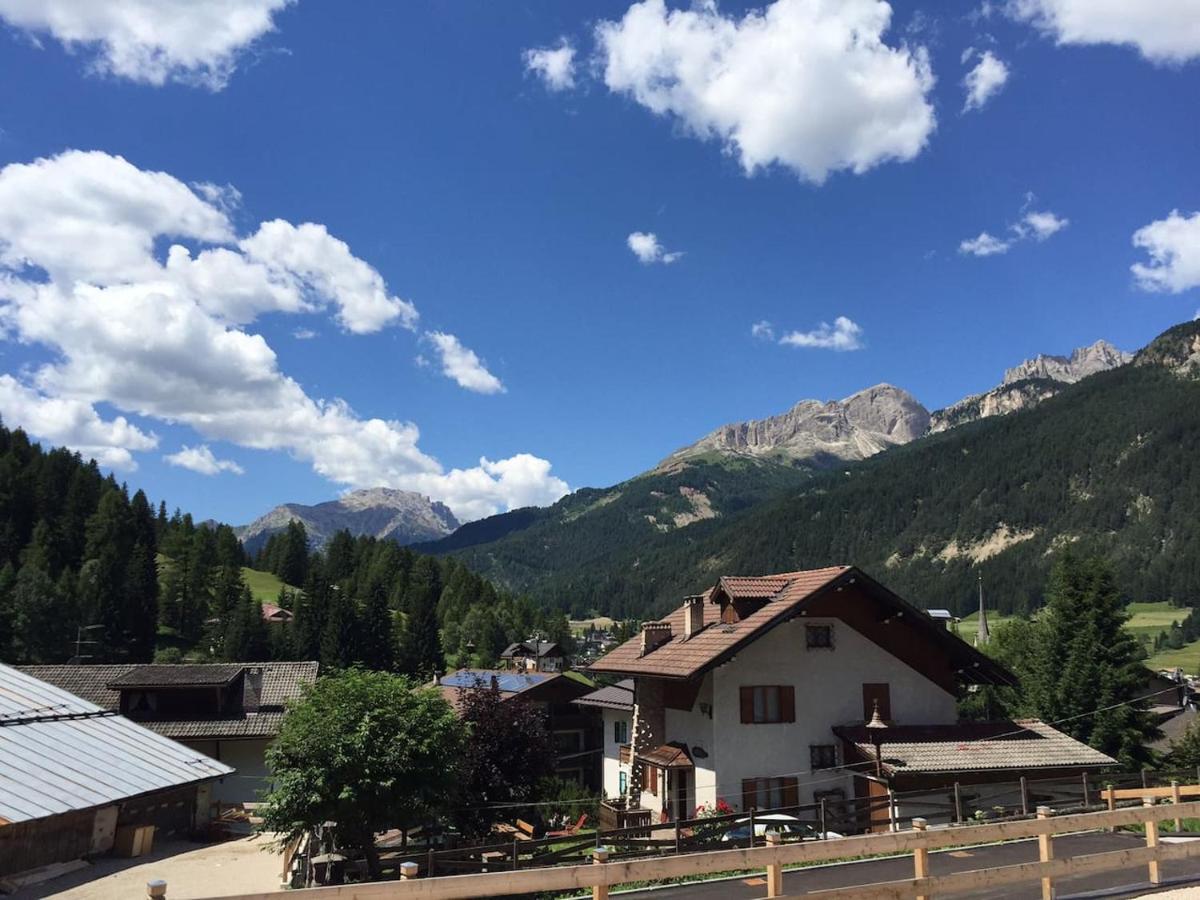 Casa Chris By Ama Val Di Fassa Leilighet Pozza di Fassa Eksteriør bilde